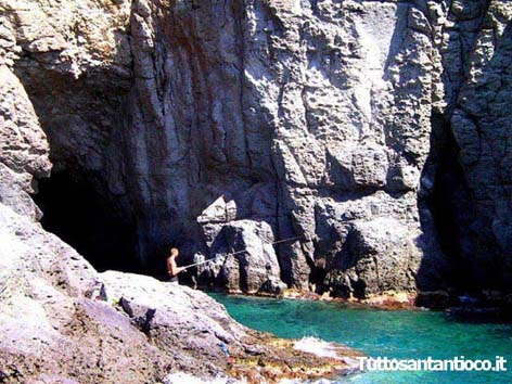 Località Cala Grotta